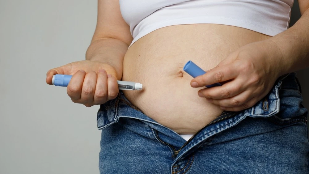 Novo Nordisk und Eli Lilly zittern: Diese Newcomer-Aktie mischt Pharma auf!