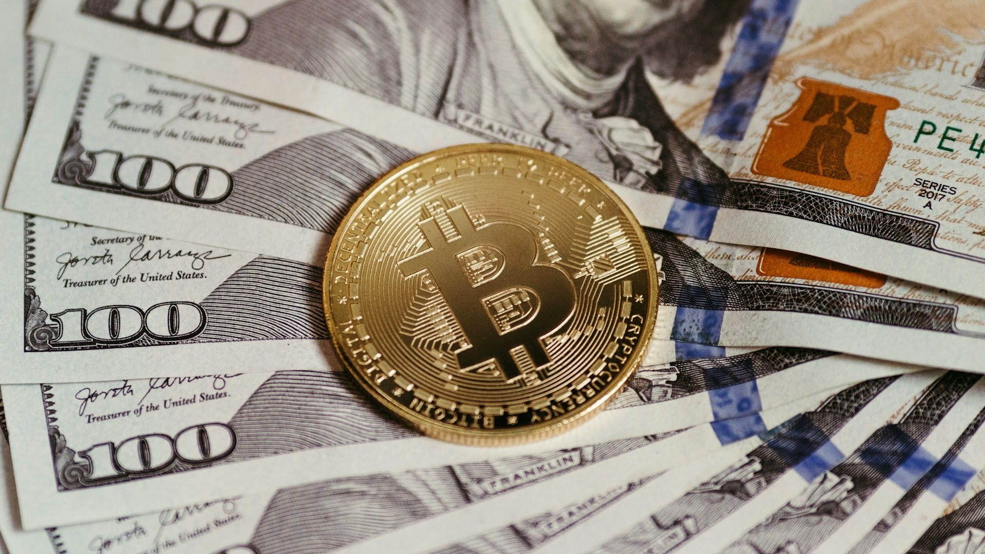 Morning-Briefing: "... dann steigt Bitcoin auf 10 Millionen Dollar!"