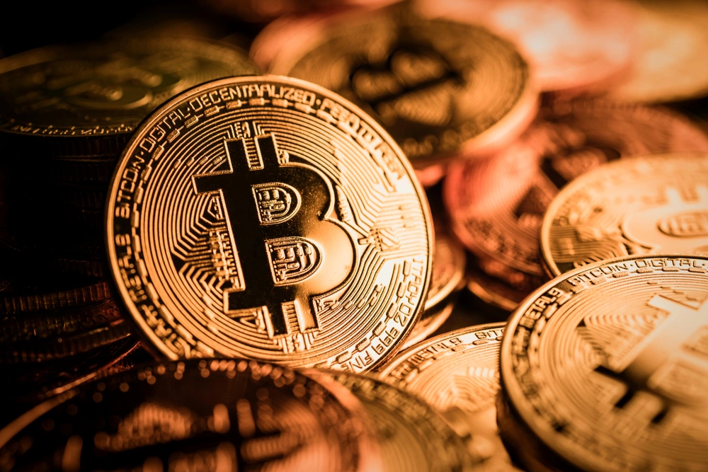 Bitcoin nach dem Absturz: Onchain zeigt Stärke, Kurs bleibt wacklig