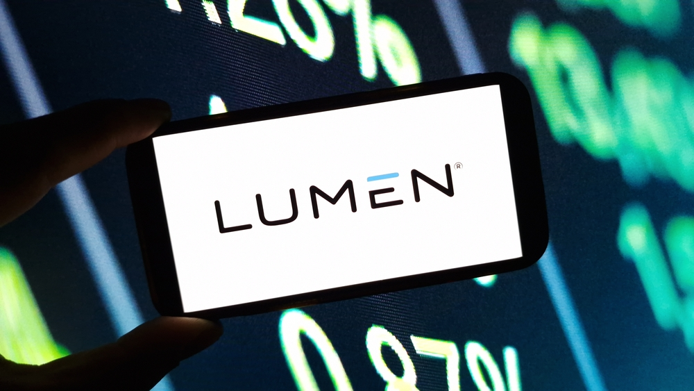 Lumen übertrifft die Gewinn-Erwartungen