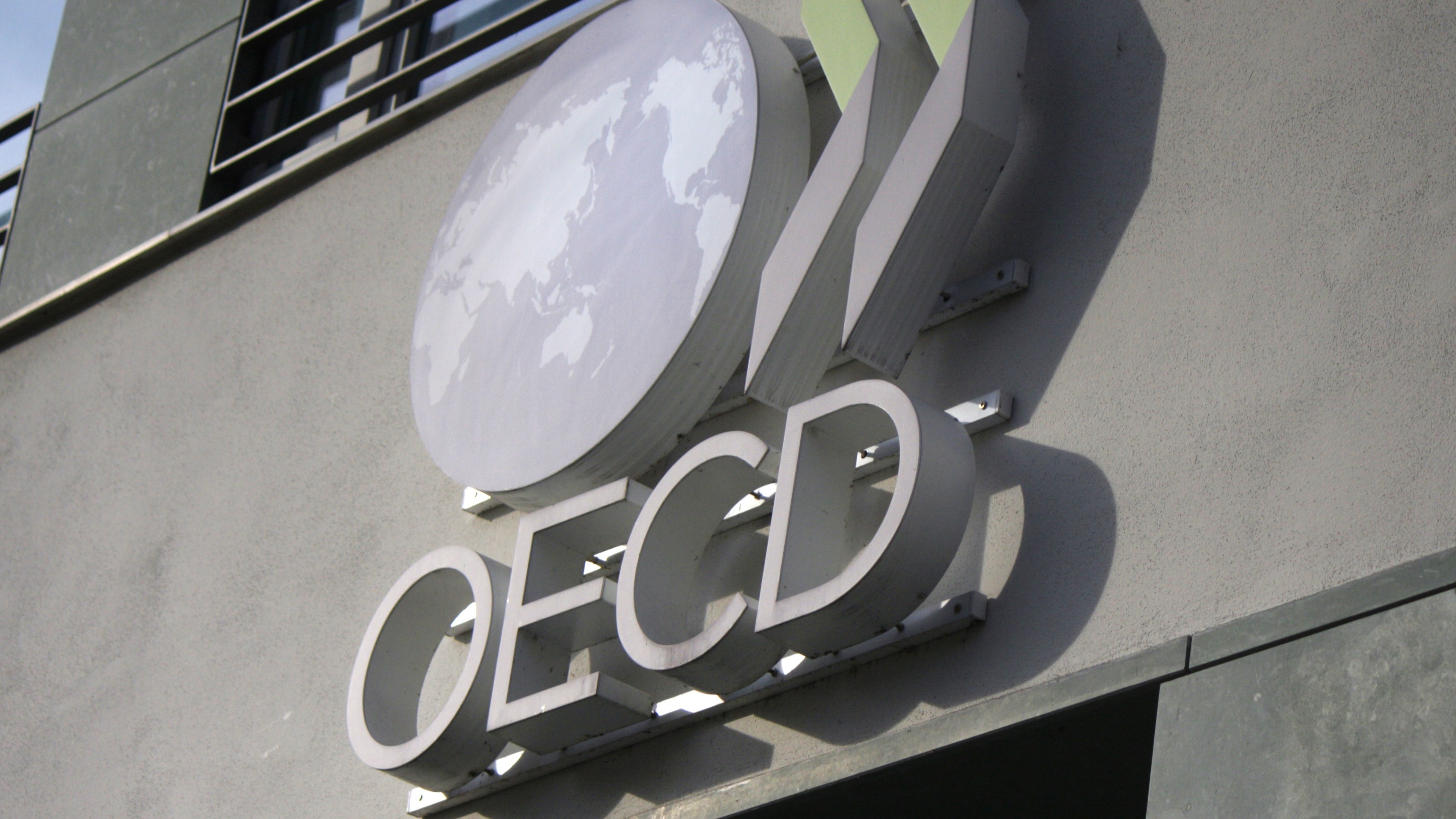 Weltwirtschaft: OECD sieht keinen Schaden durch Trumps Zölle