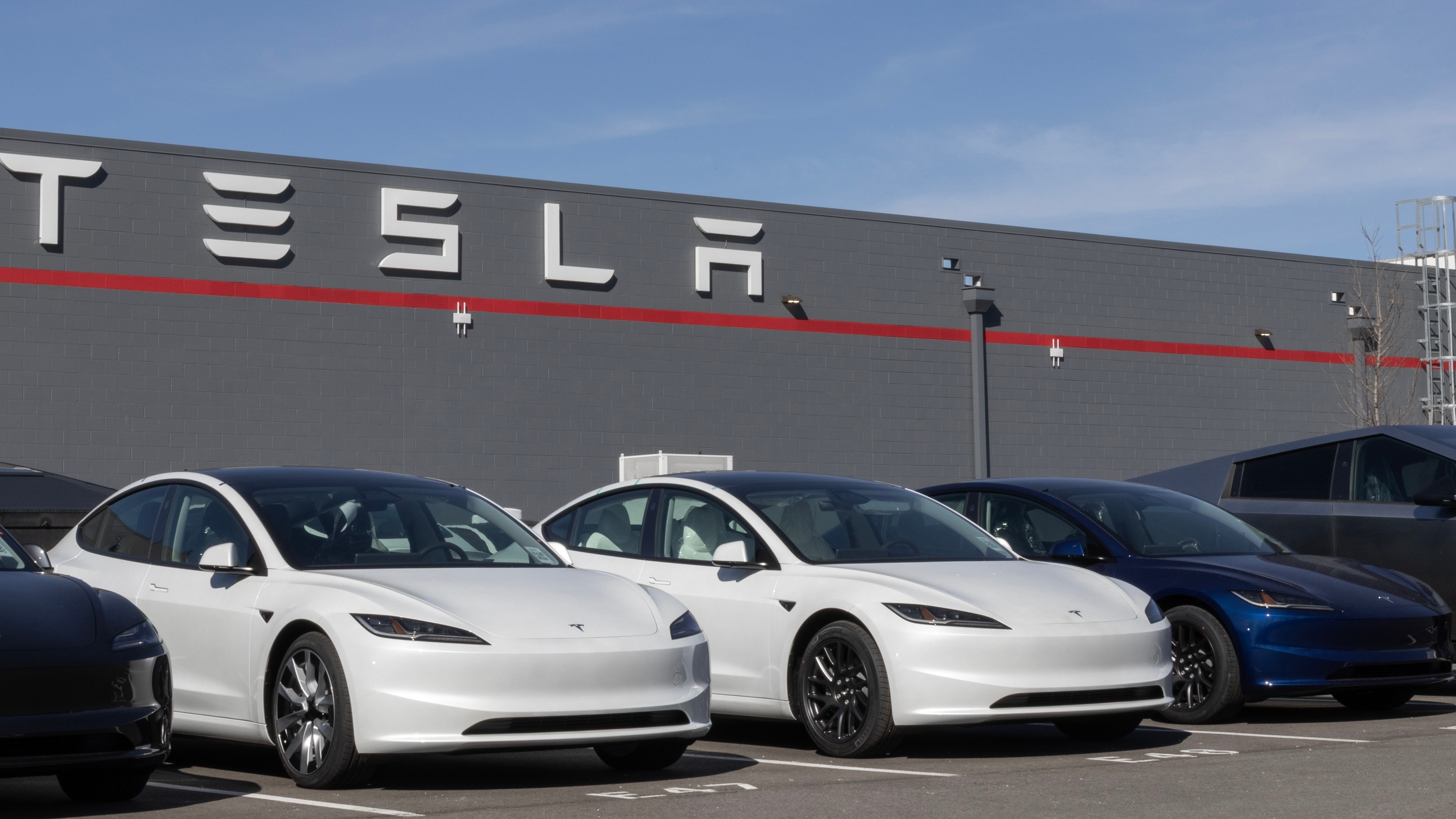Elon Musk erster Billionär? Aktionäre schreiben Tesla-Geschichte neu