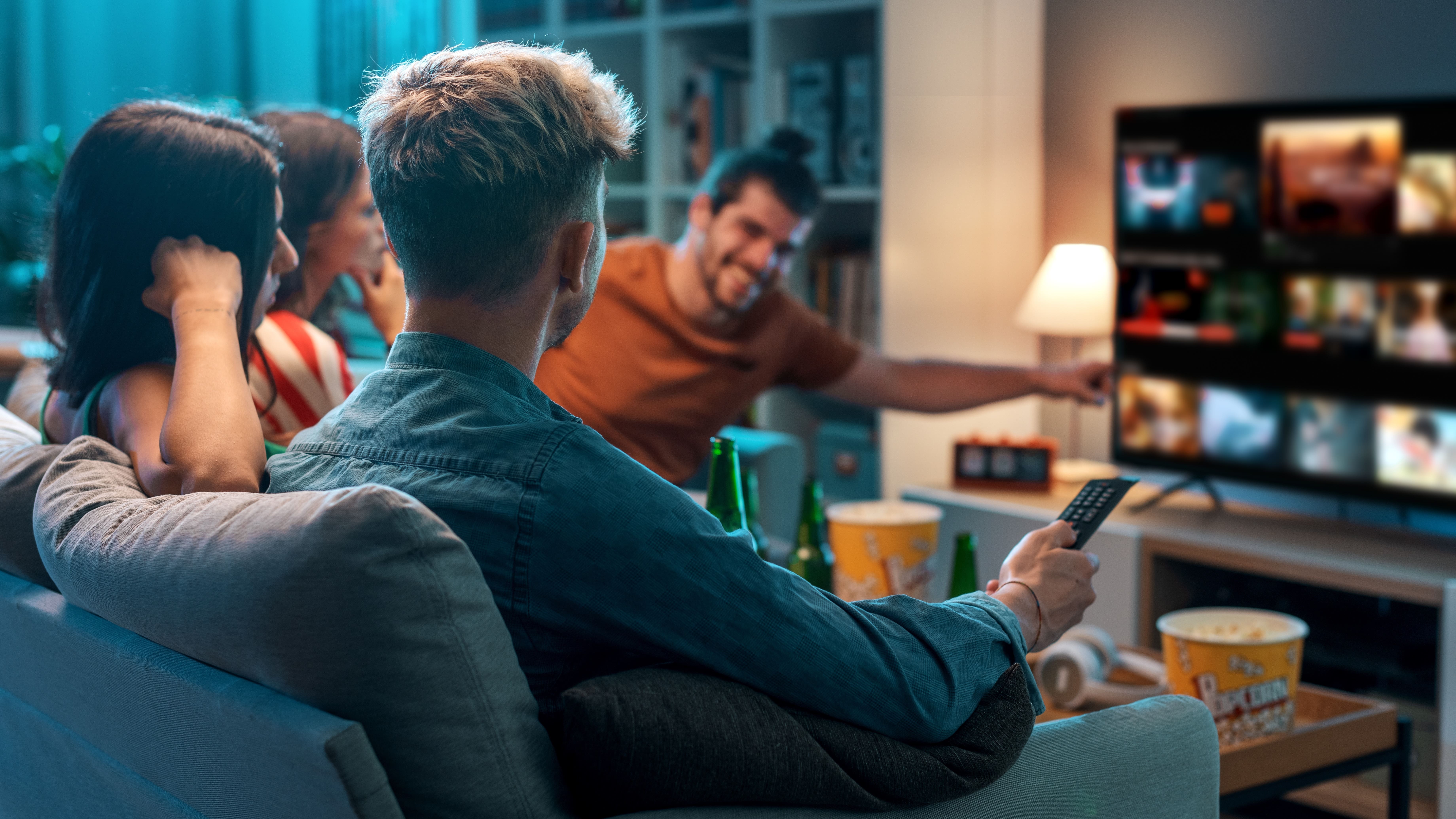 Q3-Minus trotz Superman-Boost: Warner Bros. Discovery kämpft gegen Übernahme