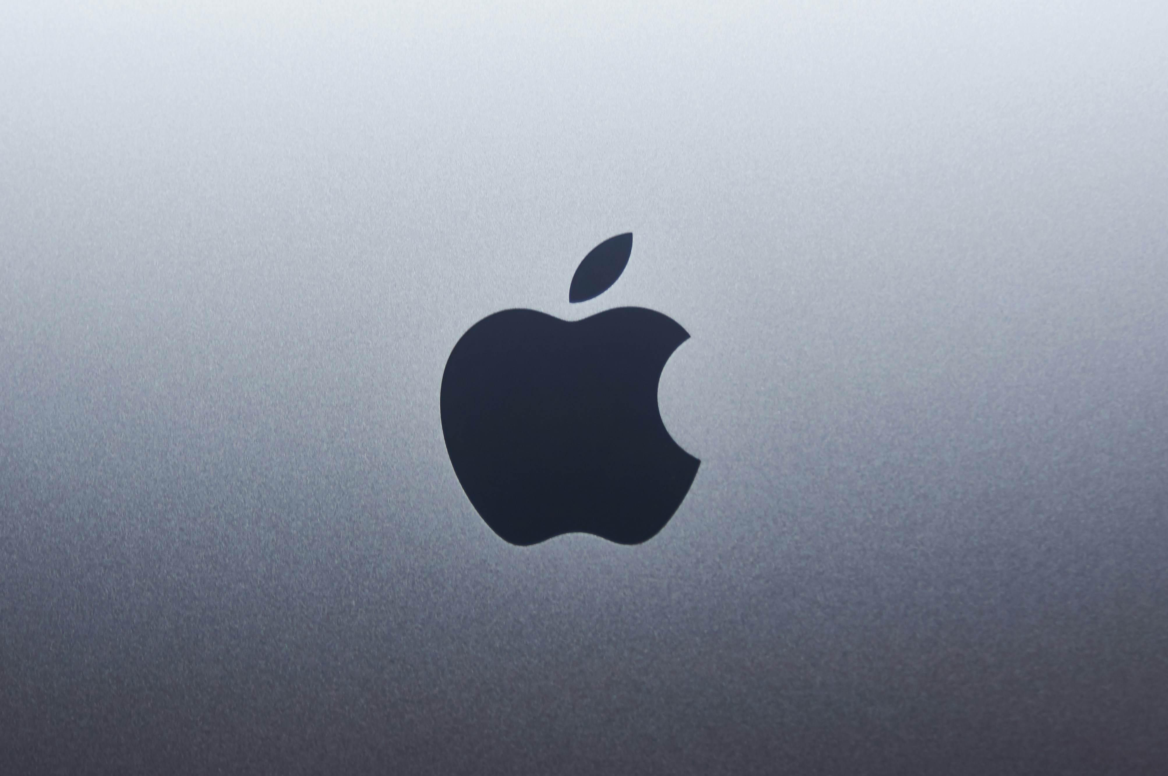 Apple meldet starkes Umsatzwachstum im zweiten Quartal 2025