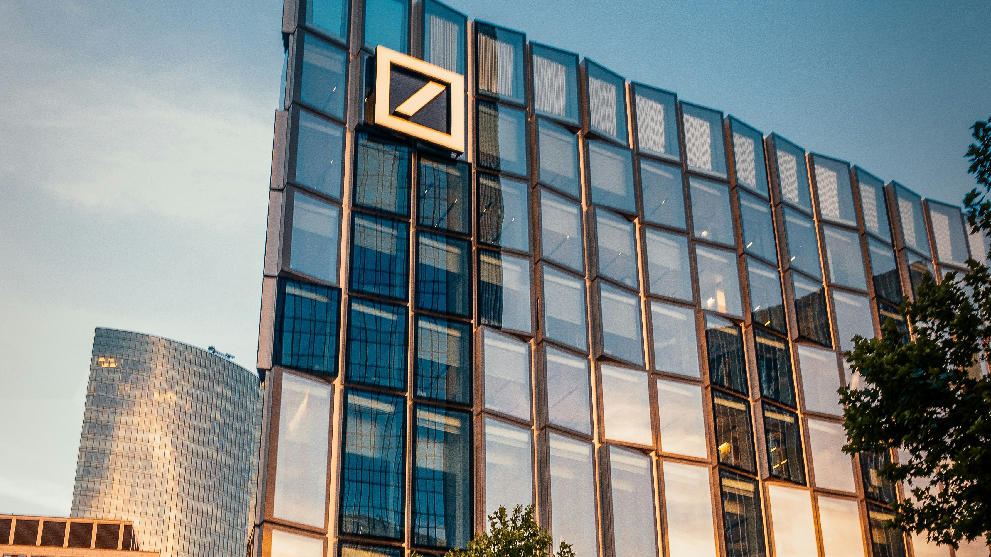 Deutsche Bank erzielt höchsten Gewinn seit 2007