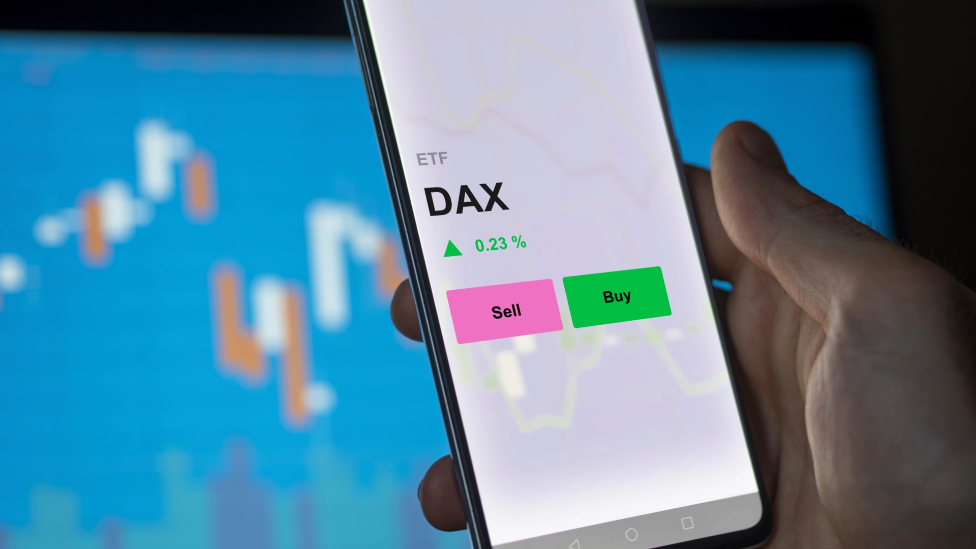 DAX-Newsflash: EU vs. Trump, deutsche Exportkrise, BMW kritisiert Verbrennerverbot
