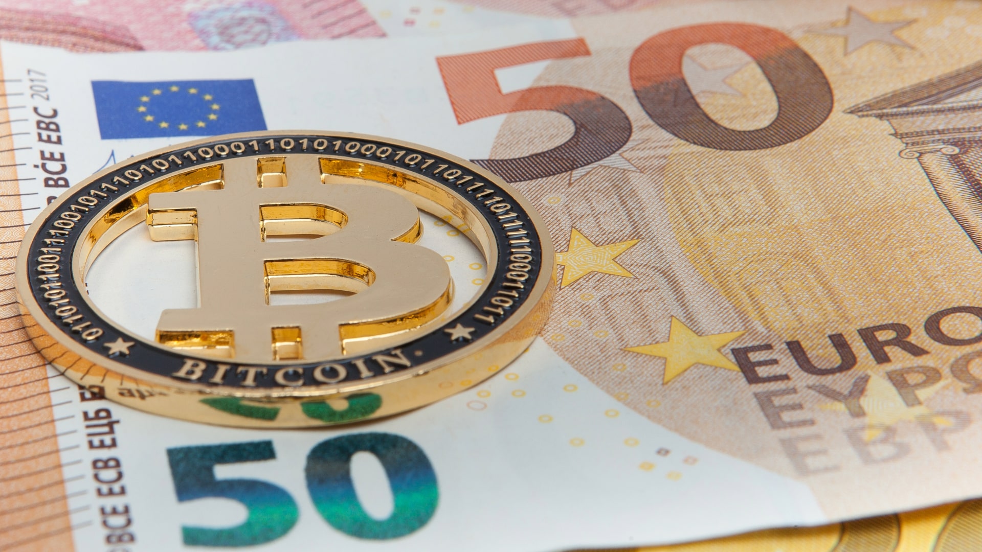 Lohnt es sich, 50 Euro in Bitcoin zu investieren?