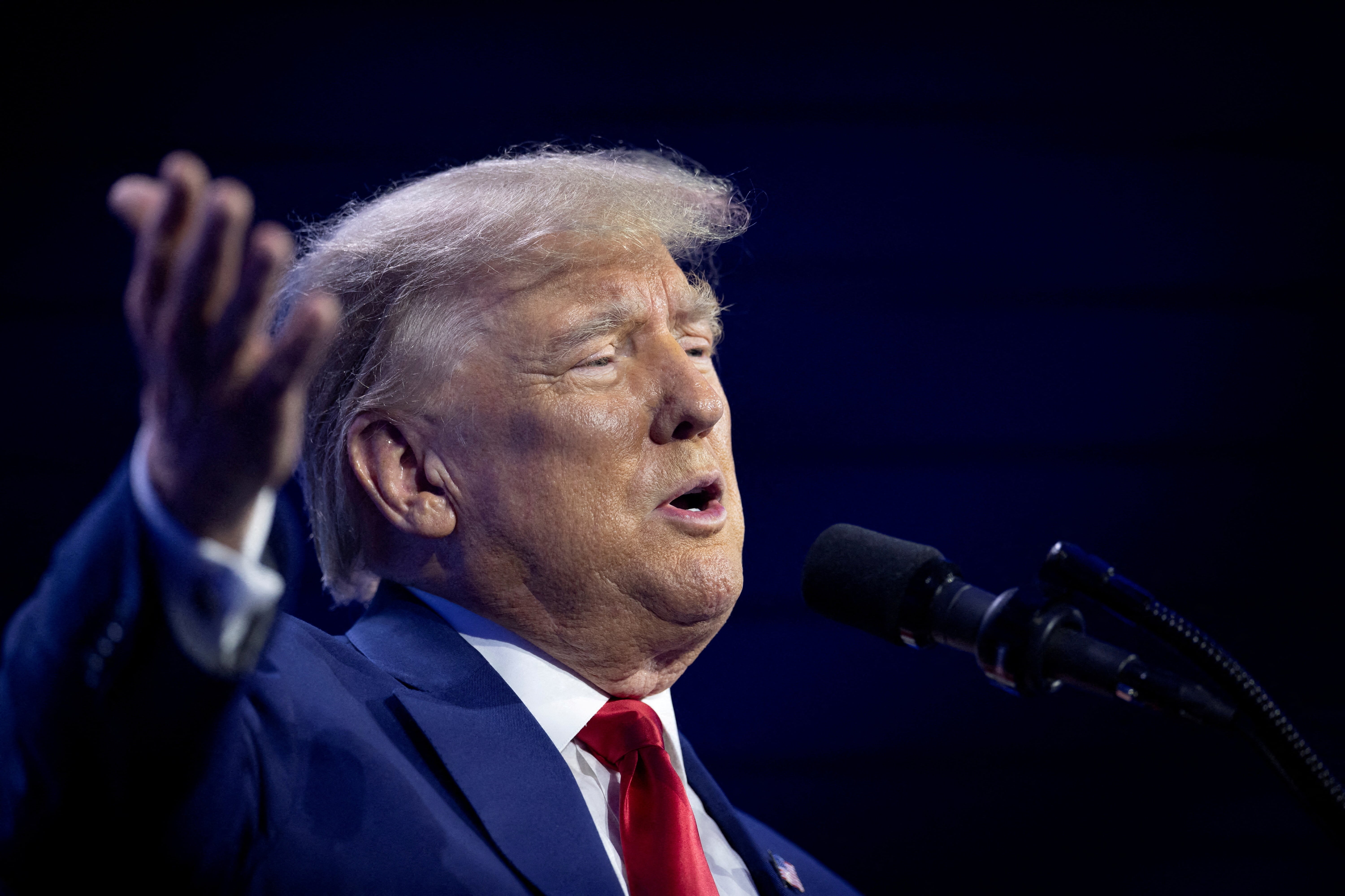 Heizen und Tanken in Deutschland teurer: Trump droht mit Öl und Gas