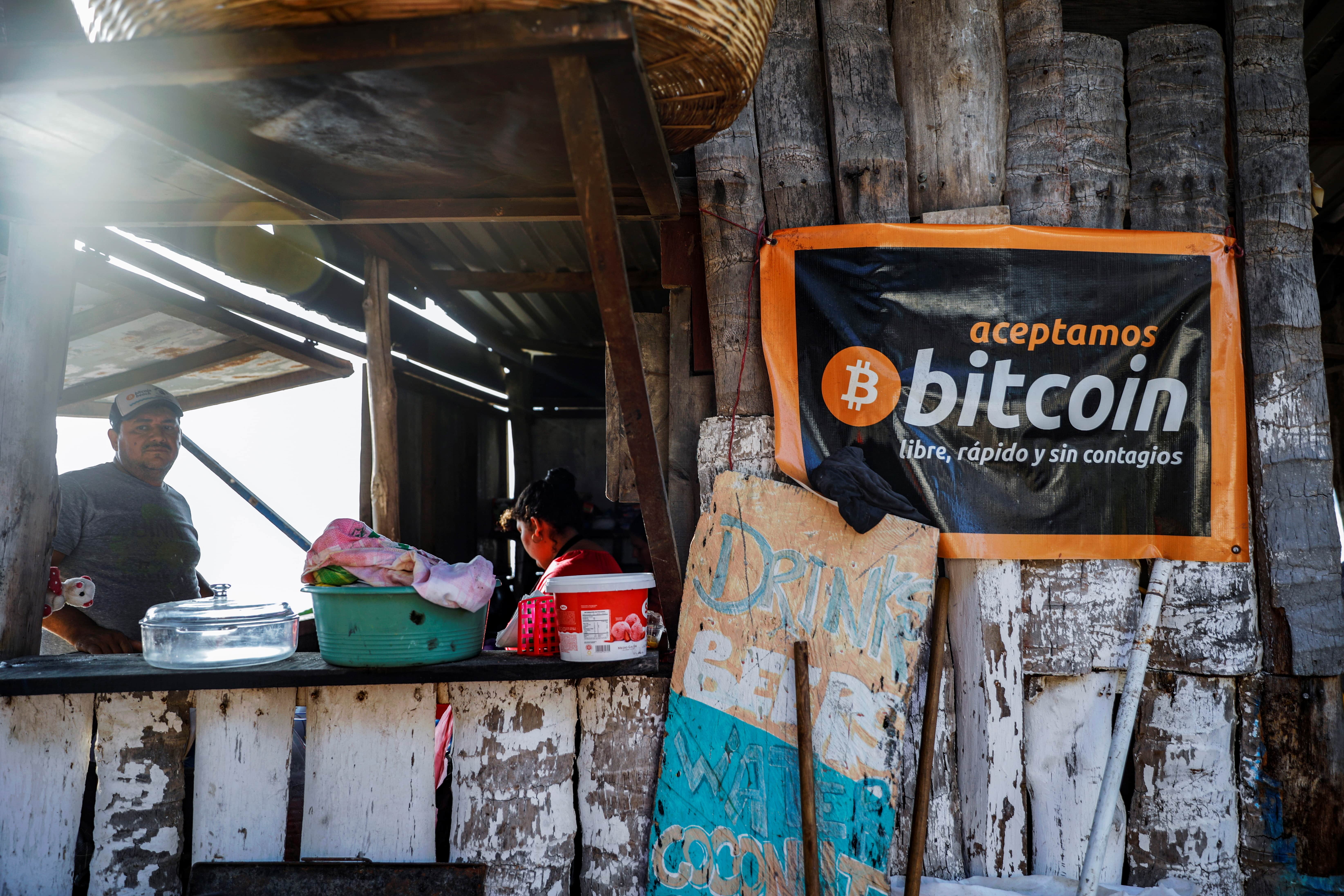 "Autoritäres Projekt": El Salvador schafft Bitcoin als Zahlungsmittel ab