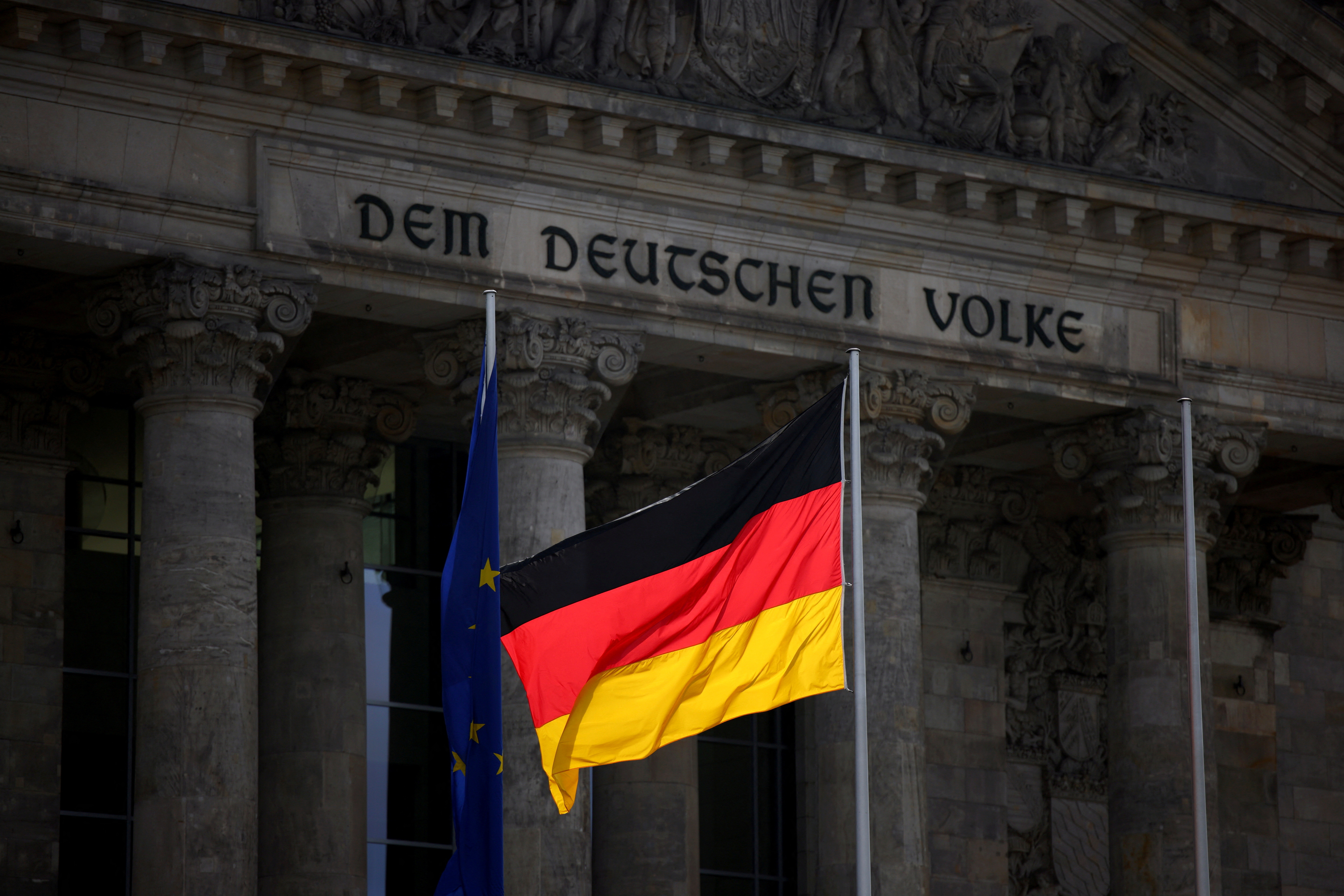„Keine Zeichen der Besserung“: Taumelt Deutschland in die Rezession?