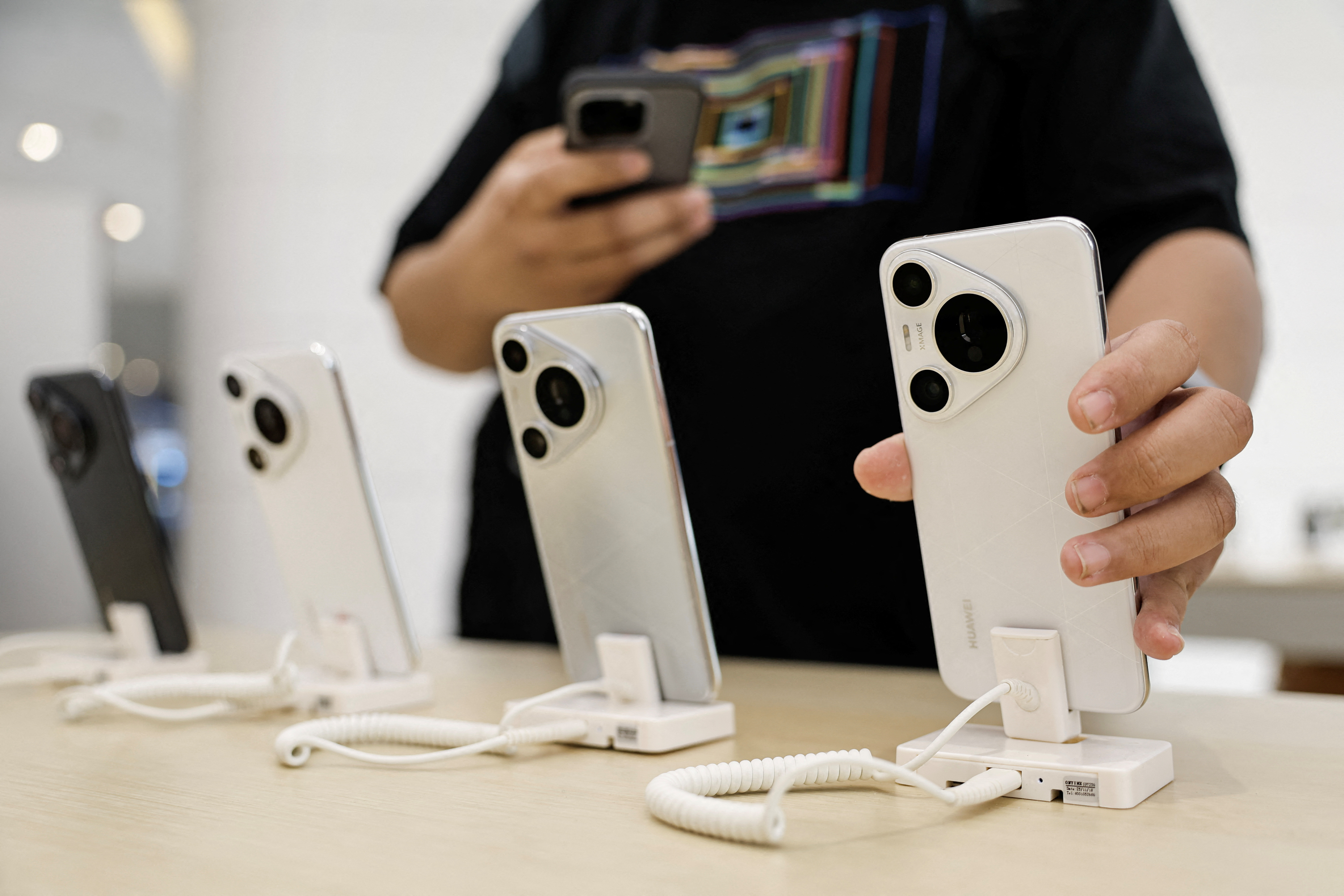 Druck auf Apple in China: Huawei startet Verkauf der Pura 70-Serie