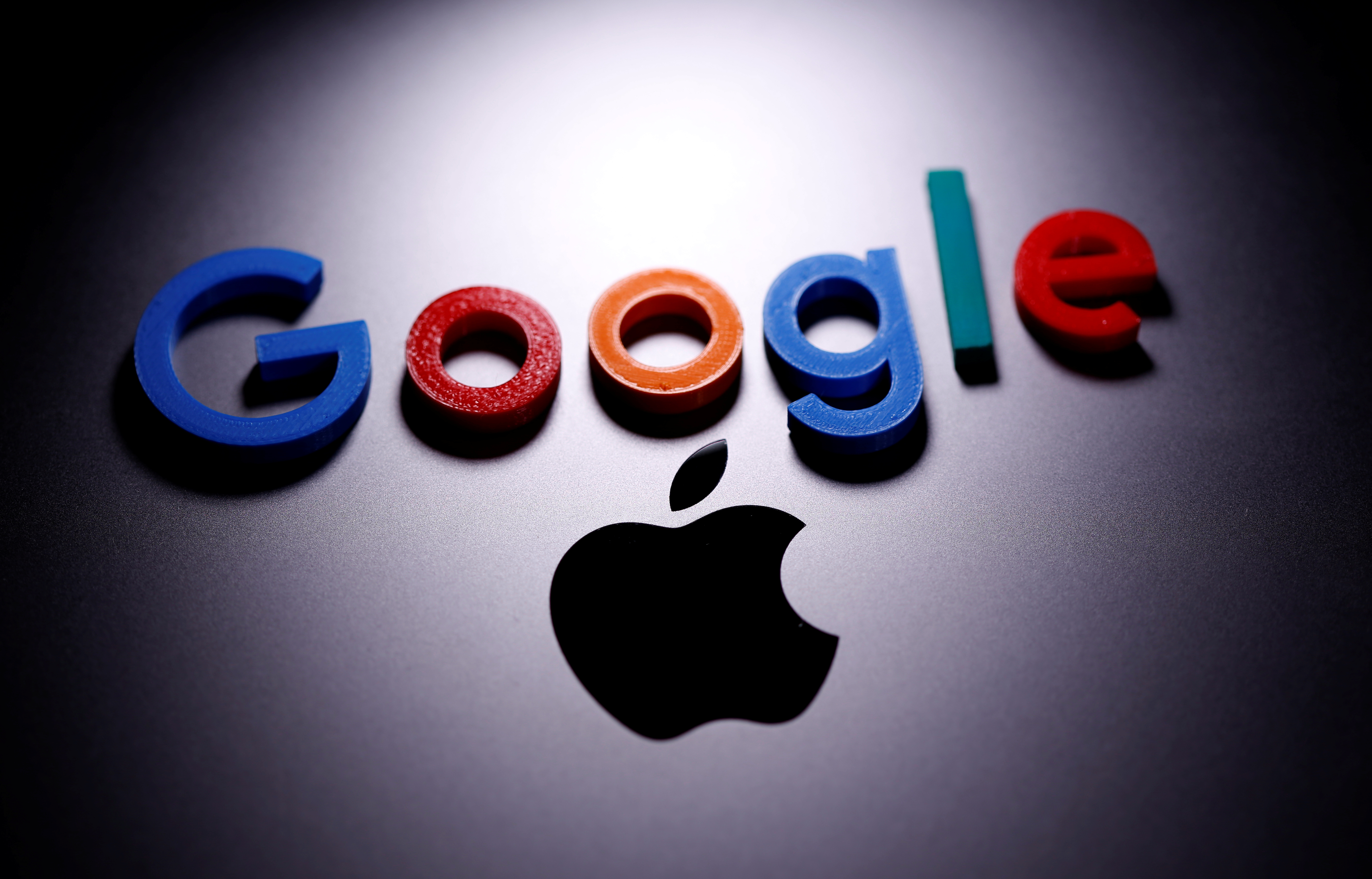 Tech-Turbulenzen: Google wegen Monopol verurteilt, Microsoft und Apple gegen OpenAI