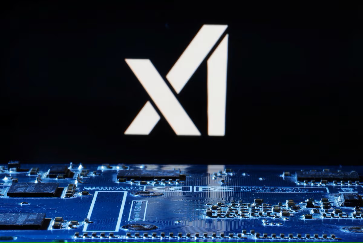 Chatbot und Videos auf X: Elon Musk attackiert OpenAI, YouTube und „woke“ Google-KI