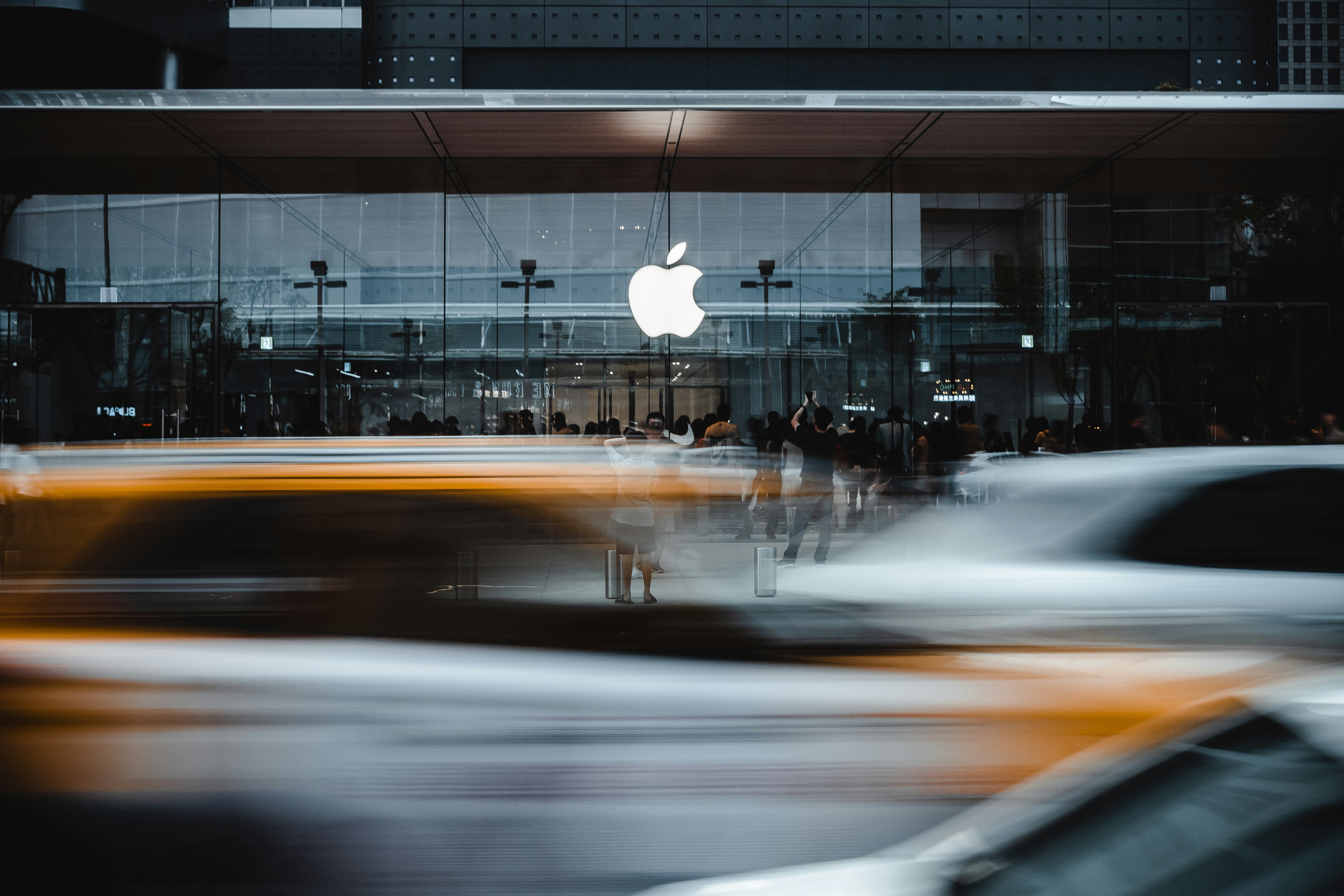 Microsoft und Künstliche Intelligenz im Visier: Apple begräbt E-Auto-Pläne
