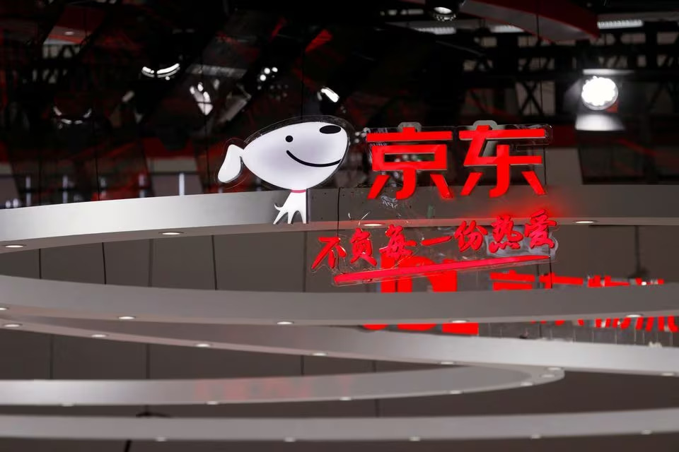 JD.com's Blick auf Ceconomy: Ein Elektronikriese im Wandel