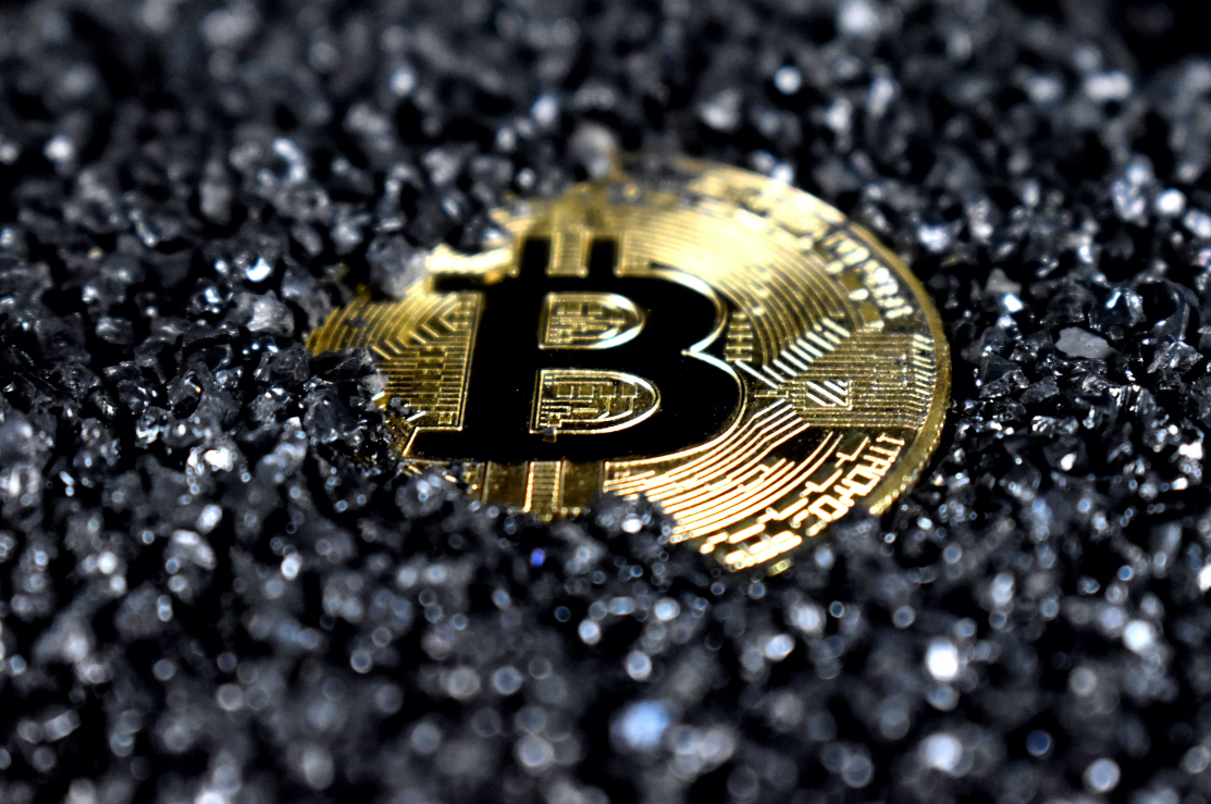 Krypto-Aktien: Zwischen Börse und Blockchain