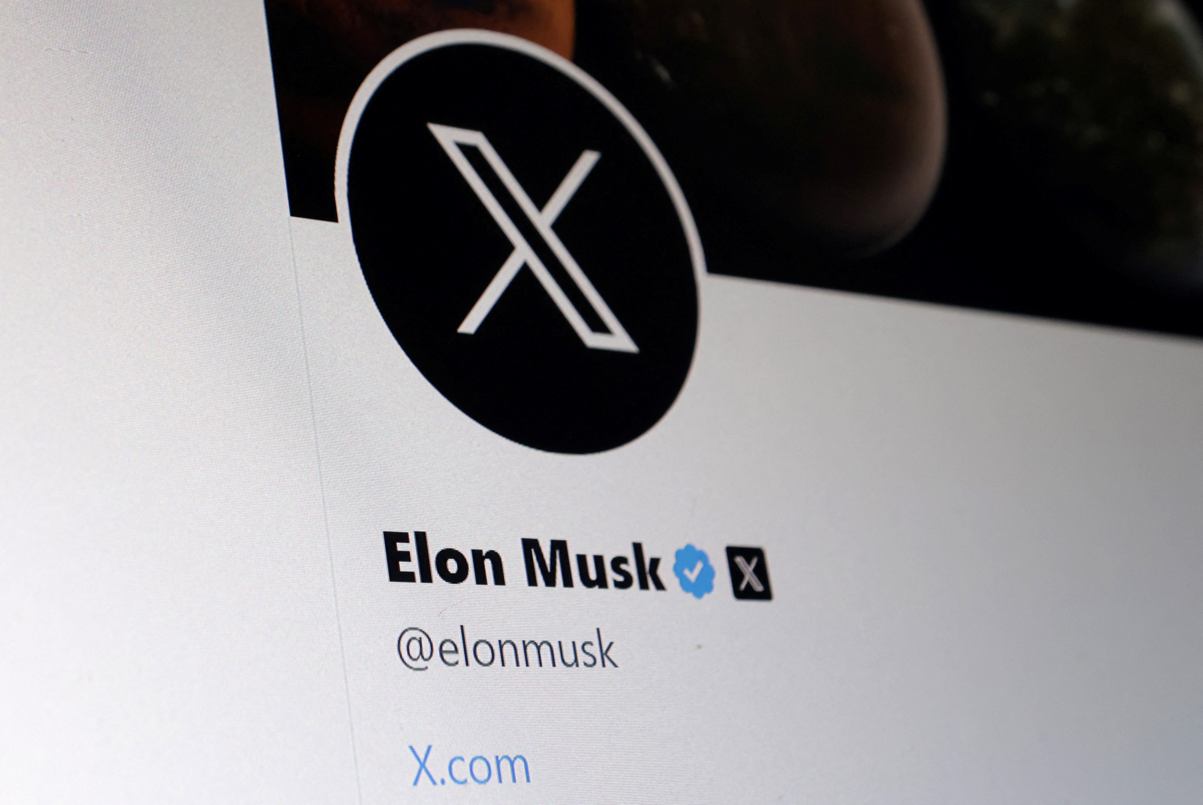 Ausgezwitschert: Musk macht aus Twitter X.com