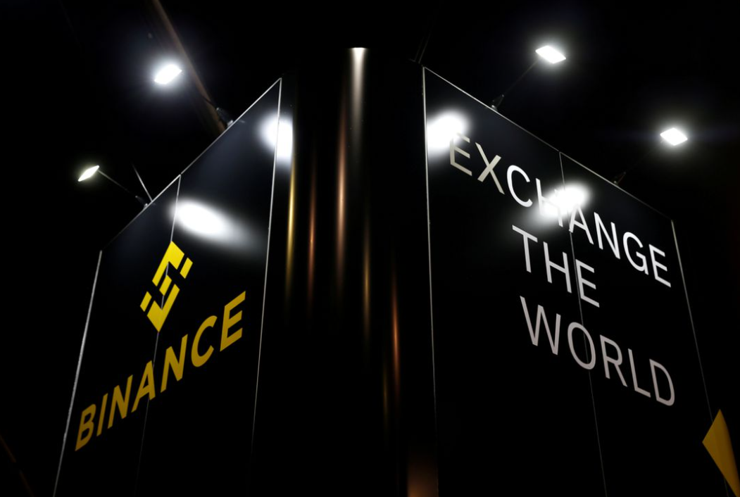 Binance erneut unter Beschuss: Anklagen, Kursverluste und regulatorische Herausforderungen