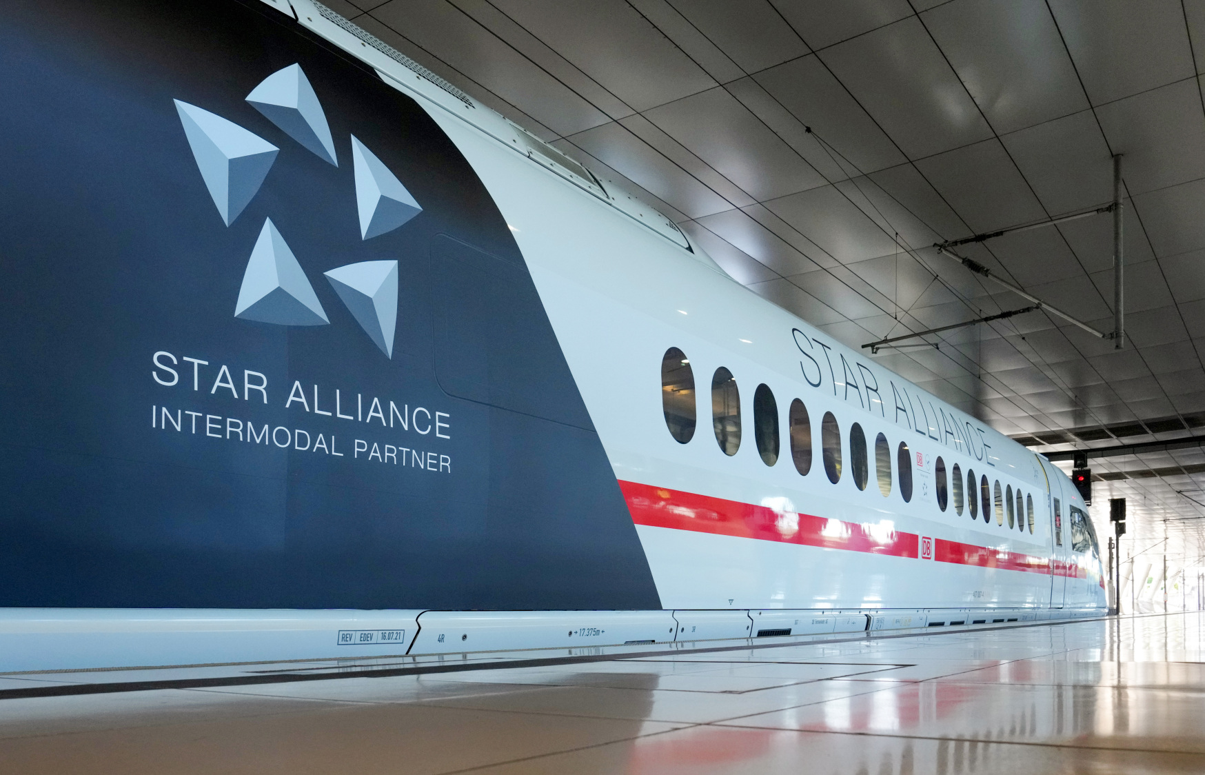 Von den Gleisen in die Luft: Deutsche Bahn wird neues Mitglied der Star Alliance