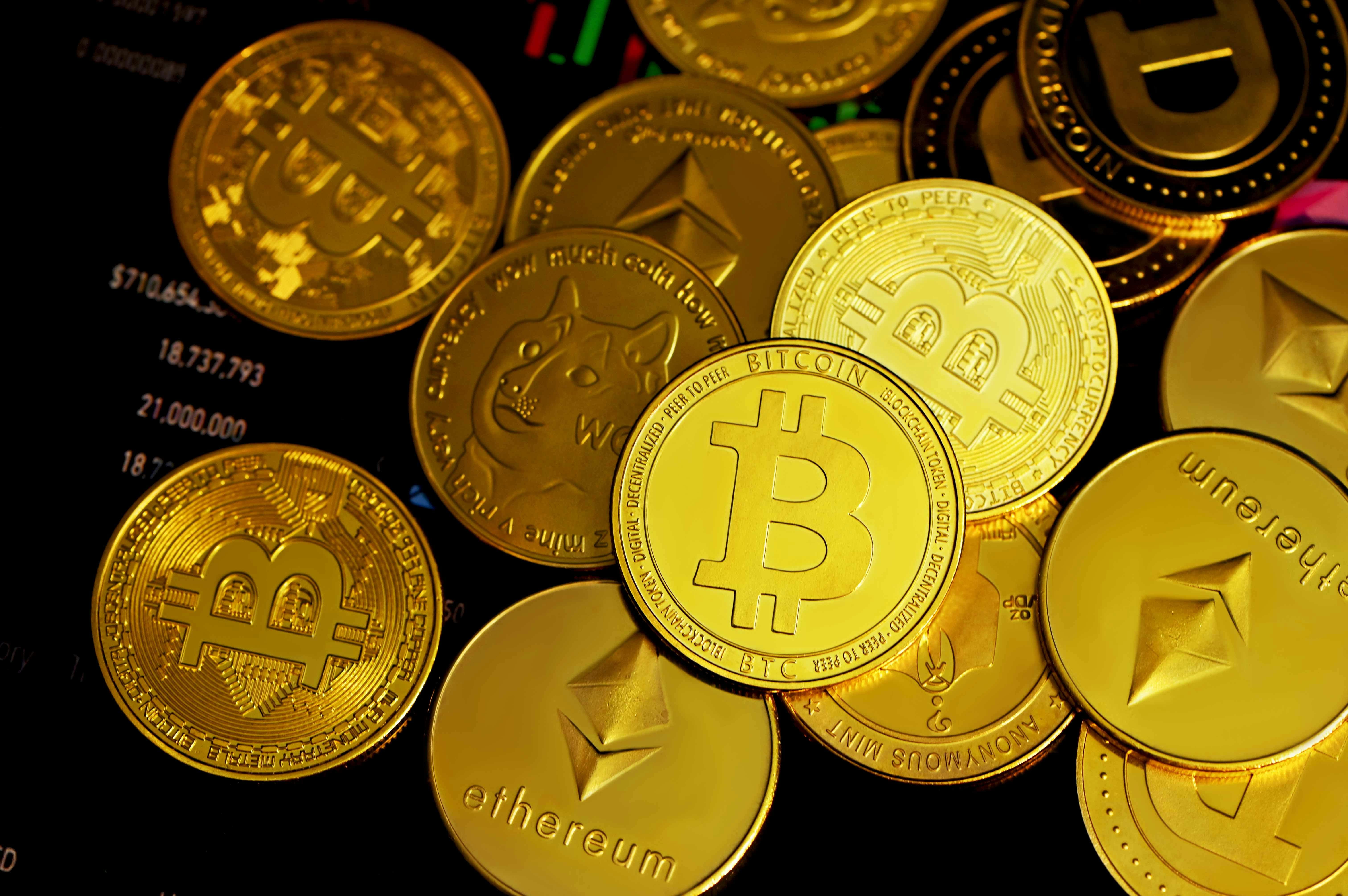 Krypto-Newsflash: Ethereum-Revolution, XRP-Börsengang und Al-Capone-Knast für Bankman-Fried