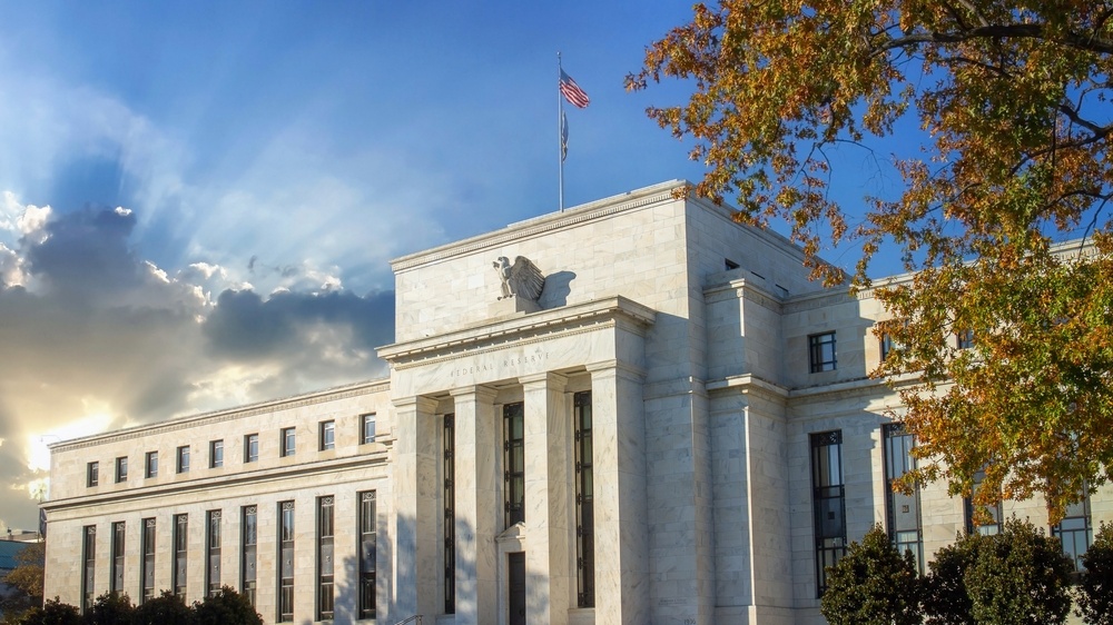 Fed beendet QT: Was das für Bitcoin und Aktien bedeutet