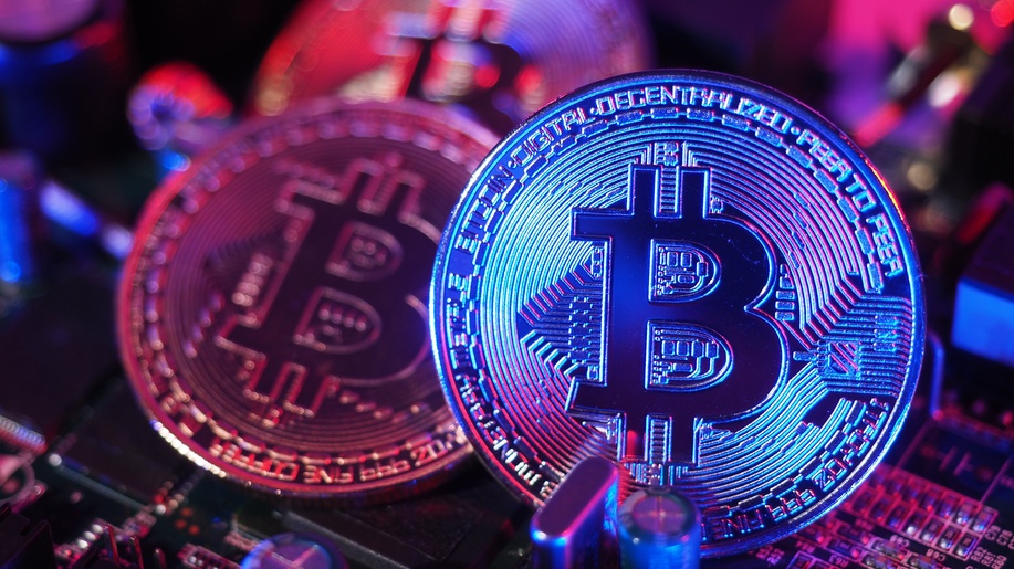 Bitcoin-Crash vernichtet eine Billion US-Dollar – Was kommt jetzt?