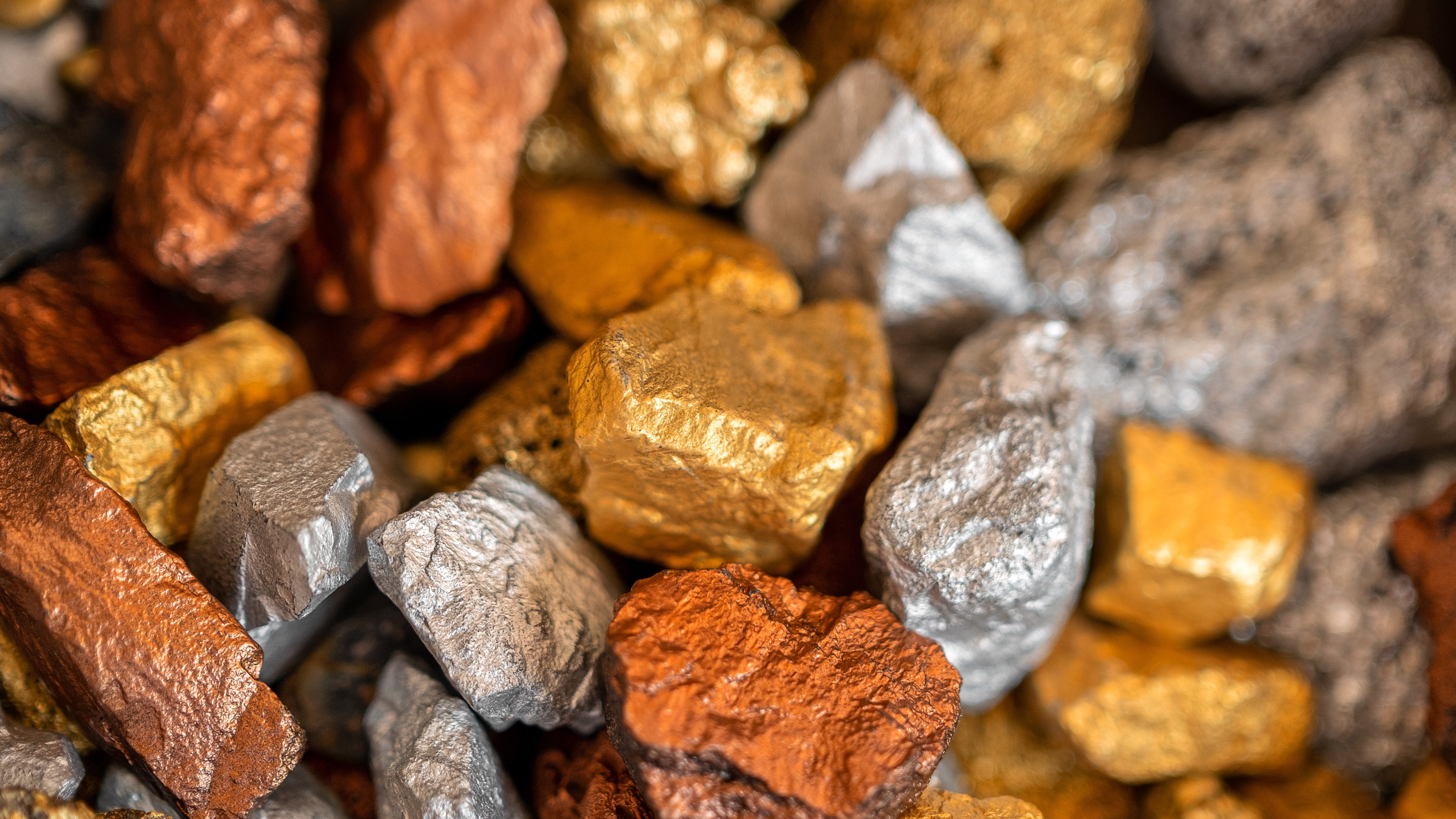Goldminen im Sinkflug: Wie tief fallen Newmont, Franco Nevada und Agnico?